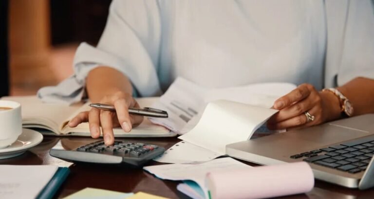 Contribuição do MEI sobe para até R$ 87,05 após ajuste do salário mínimo de 2026