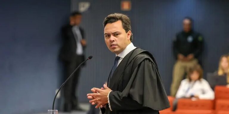 Advogado solicita ao STF prisão preventiva de Fábio Luís, o Lulinha