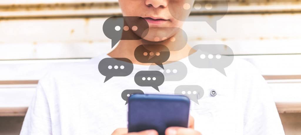 Assembleia francesa aprova projeto que proíbe menores de 15 anos em redes sociais - Imagem do artigo original