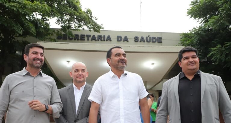 Governo do Tocantins autoriza concurso da Saúde com 5.124 vagas após 18 anos