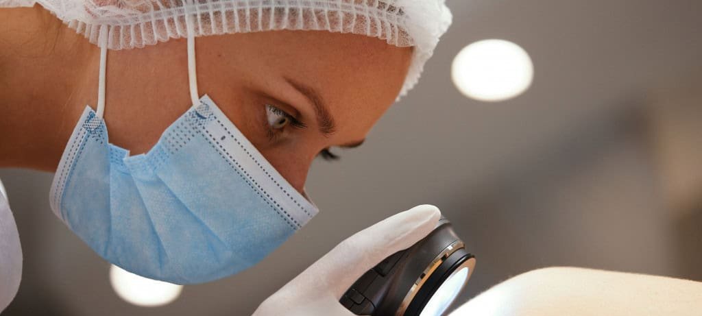 Pesquisa da Unicamp testa em humanos adesivo com composto de prata contra câncer de pele - Imagem do artigo original