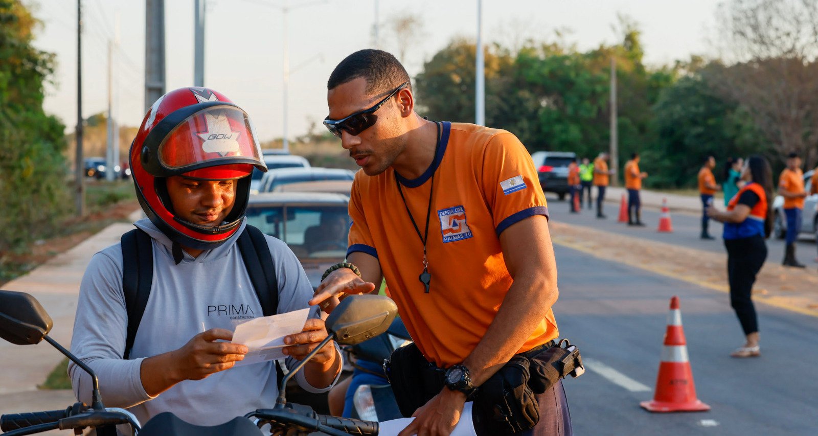 Blitze educativas alertam moradores de Palmas sobre prevenção a incêndios florestais - Imagem do artigo original