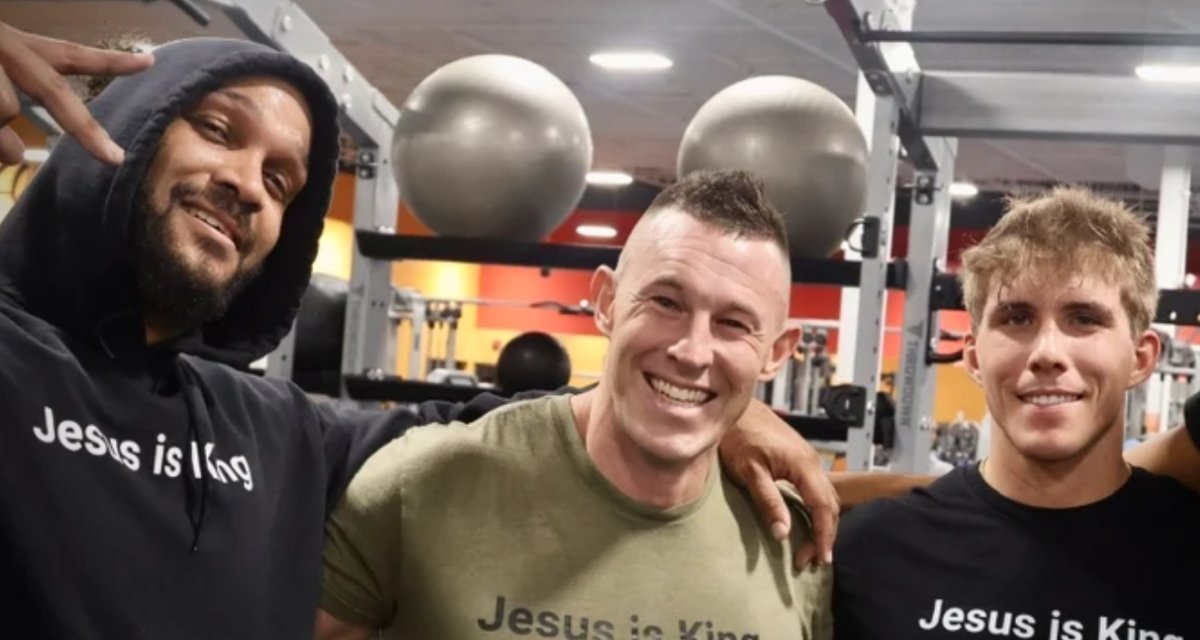 Ex-viciado em sexo inaugura academia só para homens cristãos nos EUA - Imagem do artigo