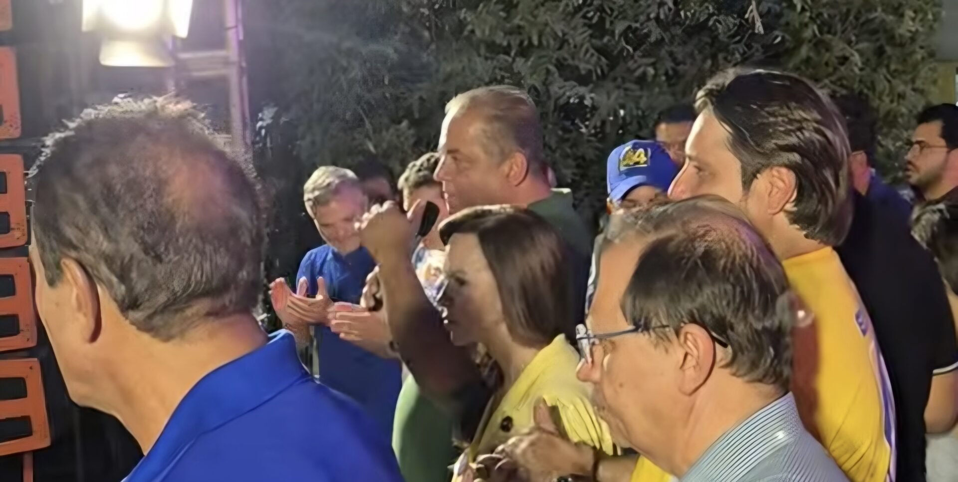 Eduardo Gomes critica adversários em comício de Luana Nunes e elogia gestão de Josi Nunes em Gurupi - Imagem do artigo